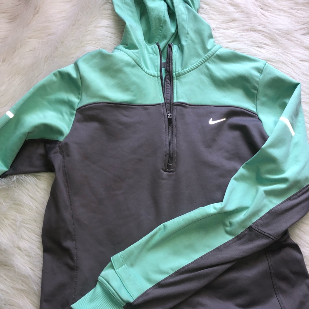 nike 3/4 zip